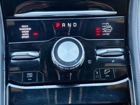 Used 2022 Jeep Grand Cherokee Summit AWD/4WD image 30
