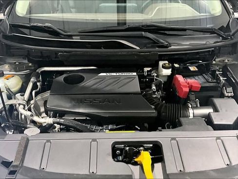Used 2023 Nissan Rogue SL AWD/4WD image 39