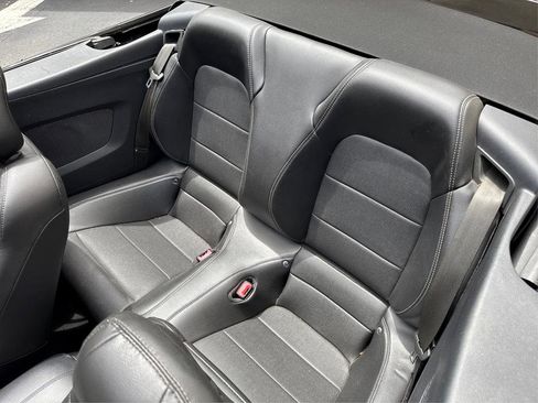 Used 2020 Ford Mustang Premium image 47