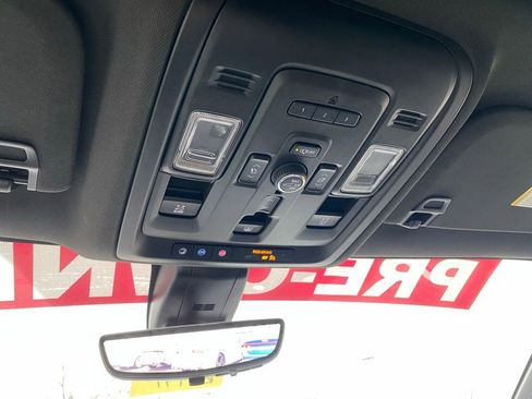 Used 2021 Chevrolet Tahoe High Country image 22