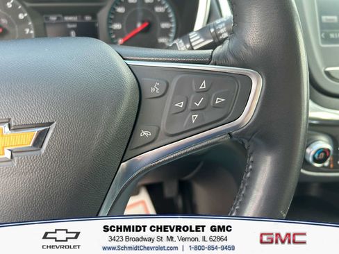 Used 2018 Chevrolet Equinox LT FWD image 19