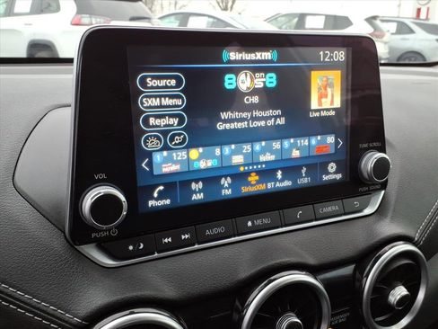 Used 2022 Nissan Sentra SV image 16