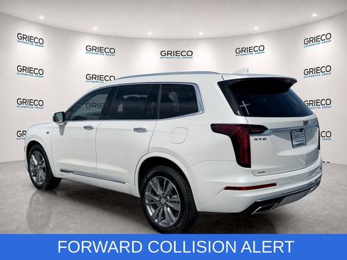 Used 2024 Cadillac XT6 Premium Luxury AWD/4WD image 5