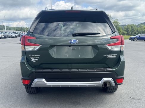 Certified 2023 Subaru Forester Touring w/ Popular Package #2 AWD/4WD image 4