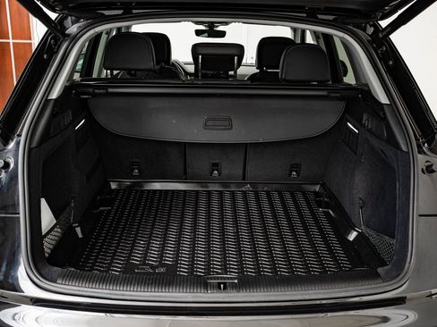 Used 2023 Audi Q5 2.0T Premium w/ Convenience Package image 21