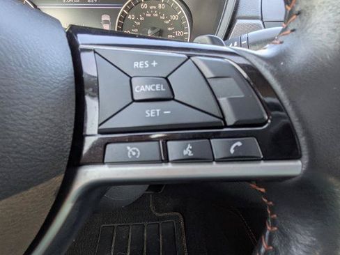 Used 2024 Nissan Altima 2.5 SR FWD image 23