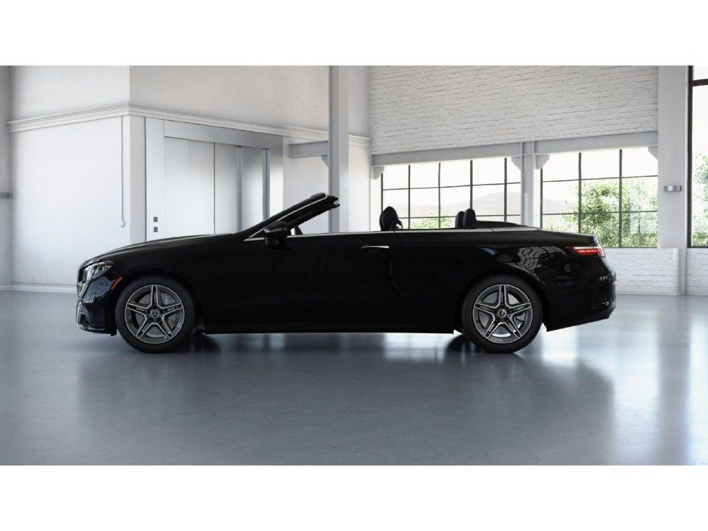 Used 2022 Mercedes-Benz E 450 Cabriolet image 35