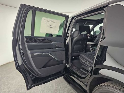 New 2026 Cadillac Escalade IQL Luxury w/ LPO, Radiant Package image 20