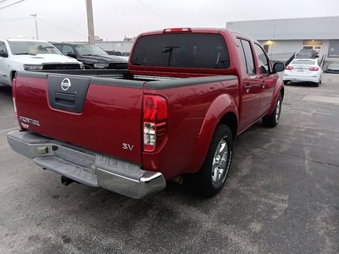Used 2012 Nissan Frontier SV w/ SV Premium Utility Pkg image 6