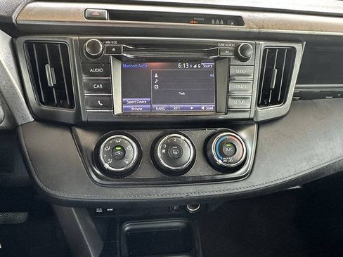 Used 2017 Toyota RAV4 LE FWD image 16