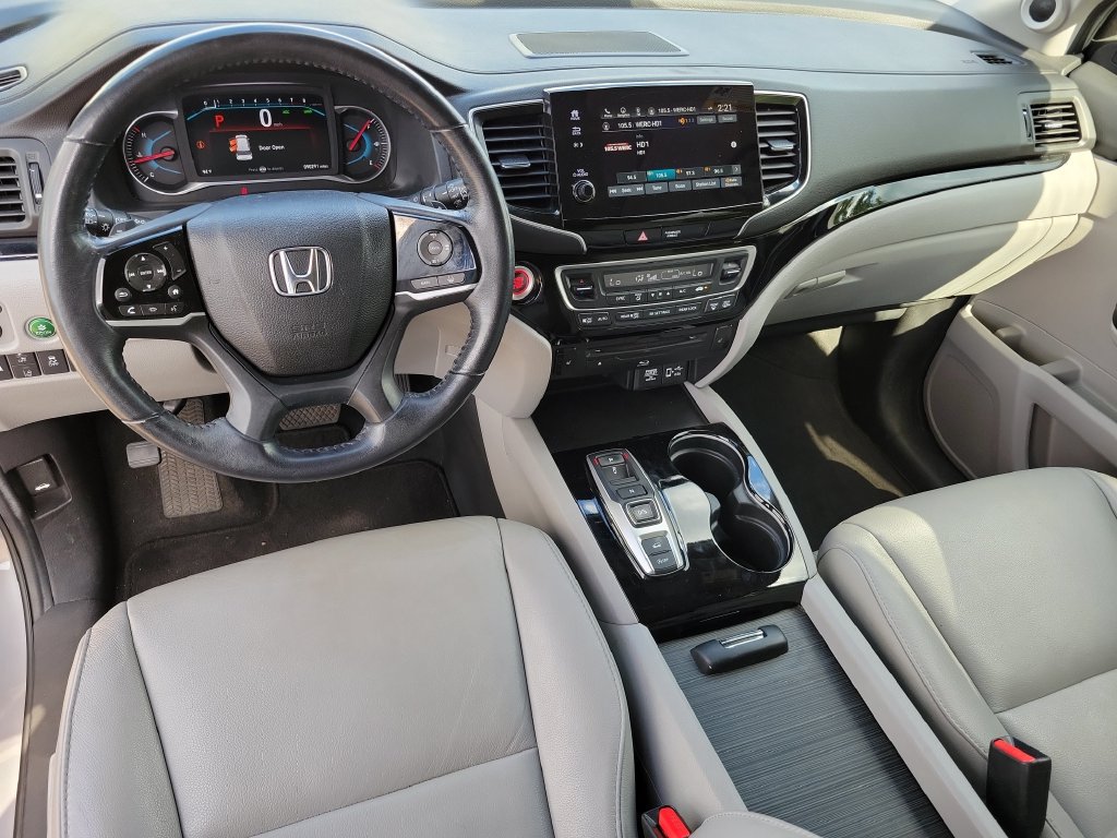 Used 2021 Honda Pilot Touring image 14