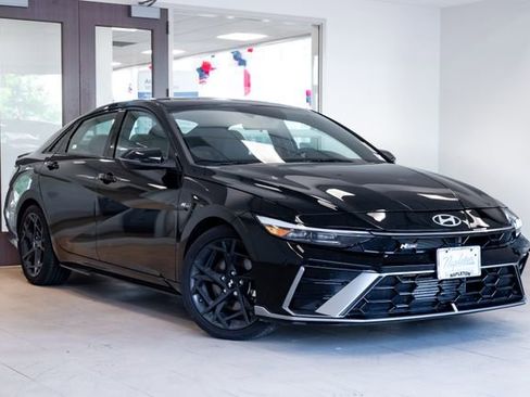 Used 2025 Hyundai Elantra N Line w/ Cargo Package FWD image 6