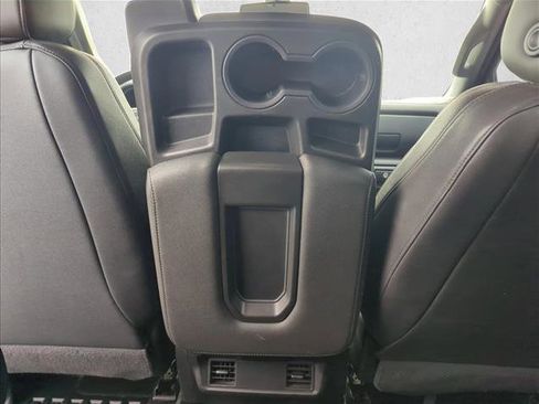 Used 2021 GMC Sierra 1500 2WD Crew Cab w/ Sierra Value Package image 25