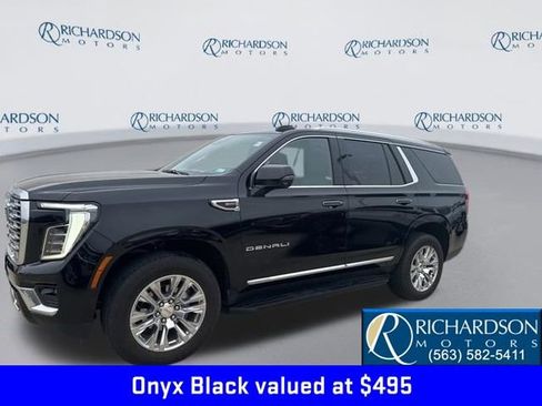 Used 2025 GMC Yukon Denali image 1