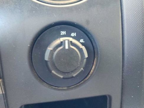 Used 2013 Ford F150 XL w/ Mid Equipment Group AWD/4WD image 22