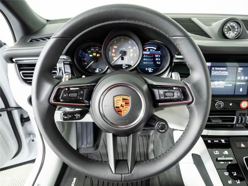 New 2026 Porsche Macan S AWD/4WD image 9