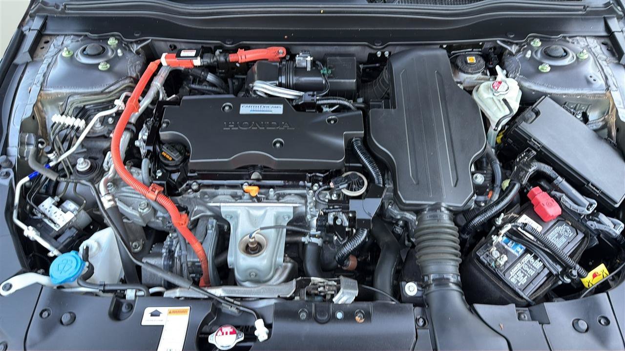 Used 2018 Honda Accord Hybrid image 30