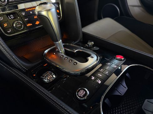 Used 2015 Bentley Continental GT V8 S image 29