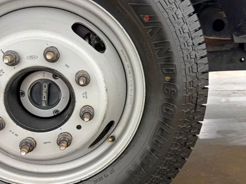 Used 2022 Ford F350 XL w/ Power Equipment Group image 49