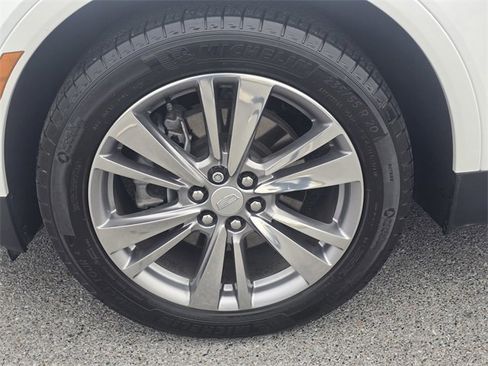 Used 2023 Cadillac XT5 Premium Luxury w/ Technology Package image 10