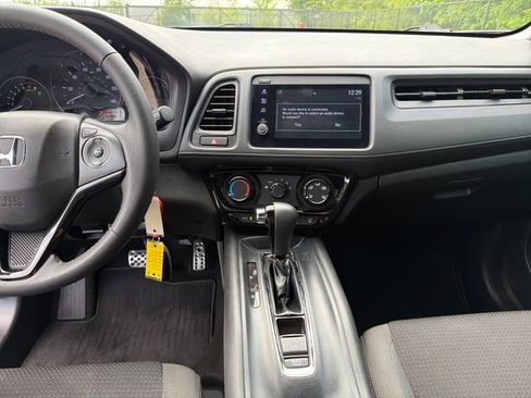 Used 2022 Honda HR-V Sport image 20
