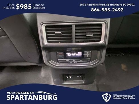 Used 2025 Volkswagen Atlas SE image 19