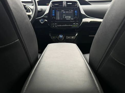 Used 2016 Toyota Prius Four w/ Protection Package FWD image 35