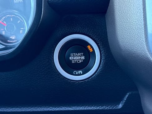 Used 2020 RAM 1500 Laramie image 24