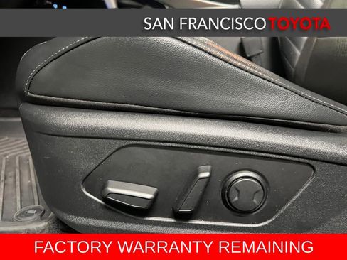 Used 2023 Hyundai Elantra Limited image 12