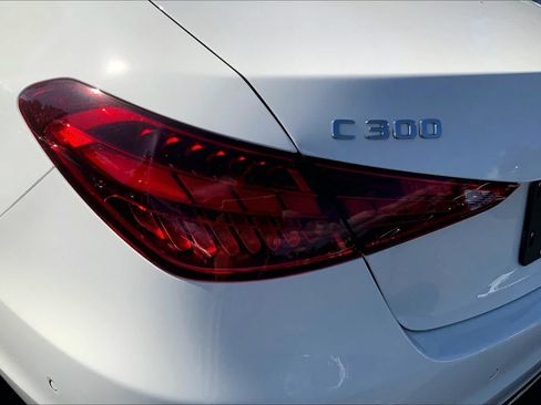 Used 2025 Mercedes-Benz C 300 4MATIC Sedan image 6