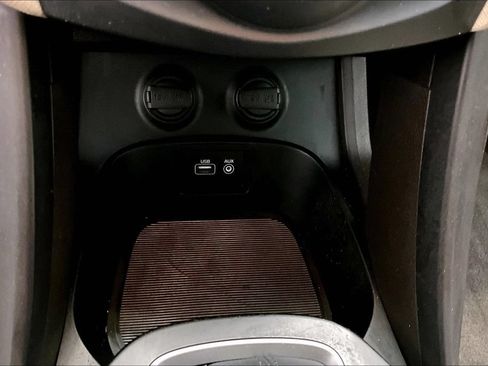Used 2017 Hyundai Santa Fe Sport FWD image 24