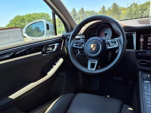 Used 2019 Porsche Macan S AWD/4WD image 21