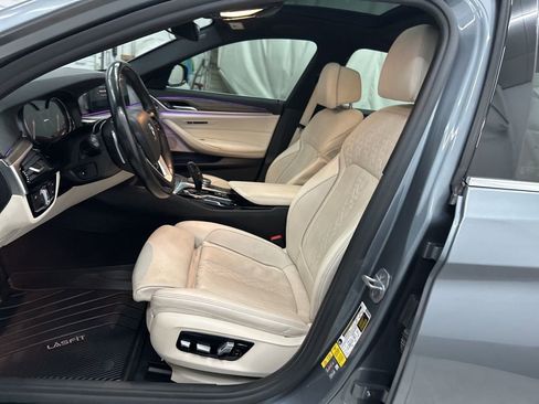 Used 2018 BMW 530e w/ Premium Package 2 image 16