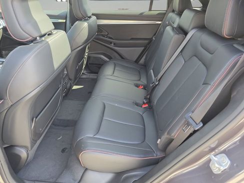 New 2024 Jeep Wagoneer Launch Edition AWD/4WD image 8
