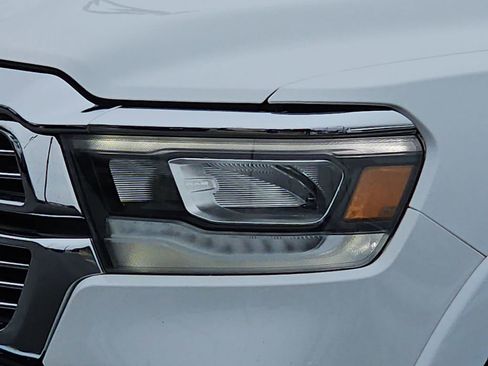 Used 2022 RAM 1500 Laramie image 28