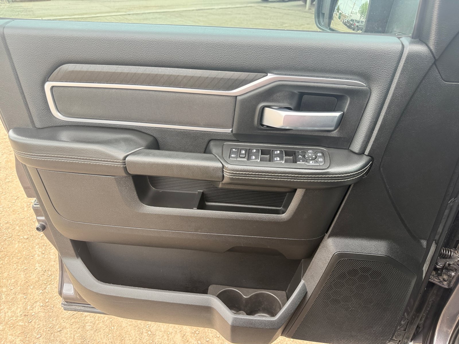 Used 2025 RAM 2500 Big Horn AWD/4WD image 13