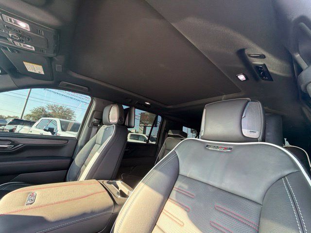Used 2025 GMC Yukon XL AT4 Ultimate w/ LPO, AT4 Appearance Package AWD/4WD image 16