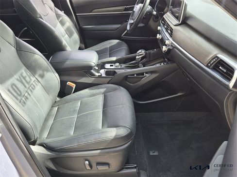 Certified 2022 Kia Telluride EX w/ EX Premium Package image 18