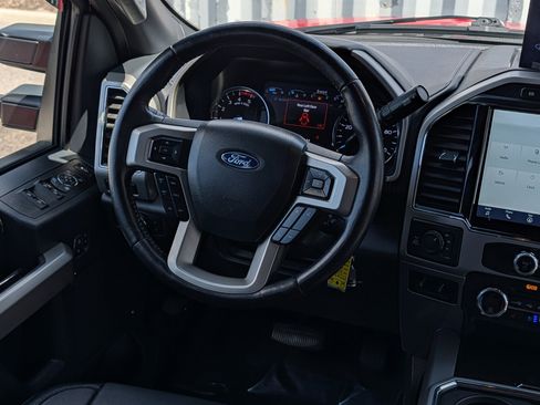 Used 2022 Ford F350 Lariat w/ Chrome Package image 20
