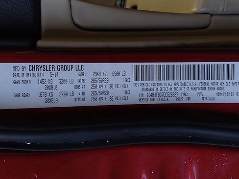 Used 2014 Jeep Grand Cherokee Limited w/ Trailer Tow Group IV image 33