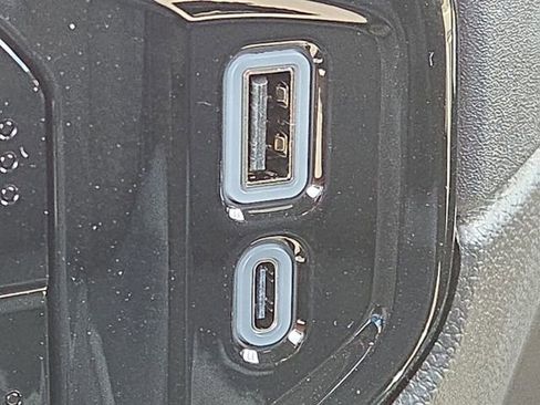 New 2026 Chevrolet Silverado 1500 LT image 38