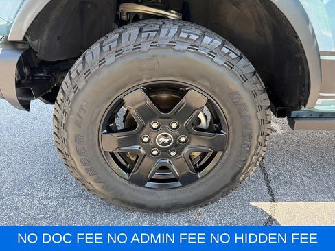 Used 2022 Ford Bronco Black Diamond AWD/4WD image 29