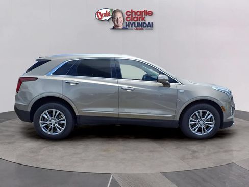 Used 2023 Cadillac XT5 Premium Luxury FWD image 6