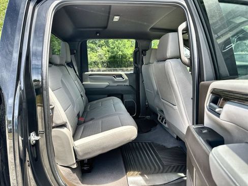 Used 2025 Chevrolet Silverado 2500 LT w/ Convenience Package AWD/4WD image 26