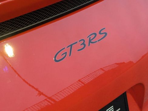 Used 2016 Porsche 911 GT3 RS image 14