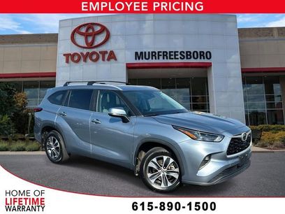 Used 2023 Toyota Highlander XLE