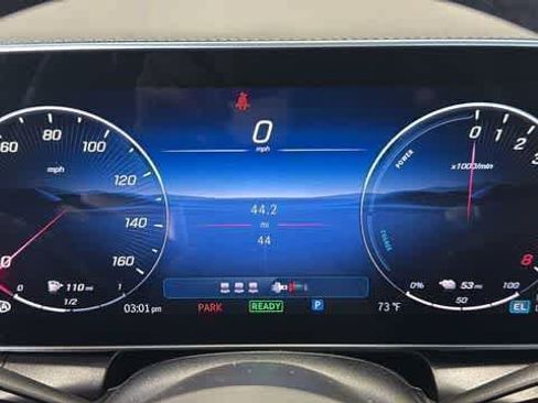 Used 2025 Mercedes-Benz GLC 350e 4MATIC image 20