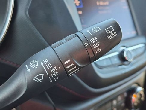 Used 2023 Chevrolet TrailBlazer RS FWD image 21