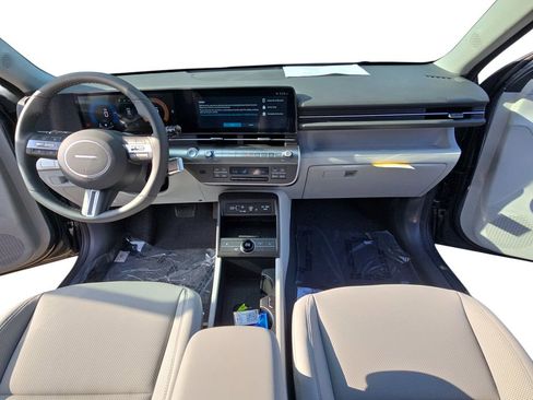New 2026 Hyundai Kona SEL Premium FWD image 9