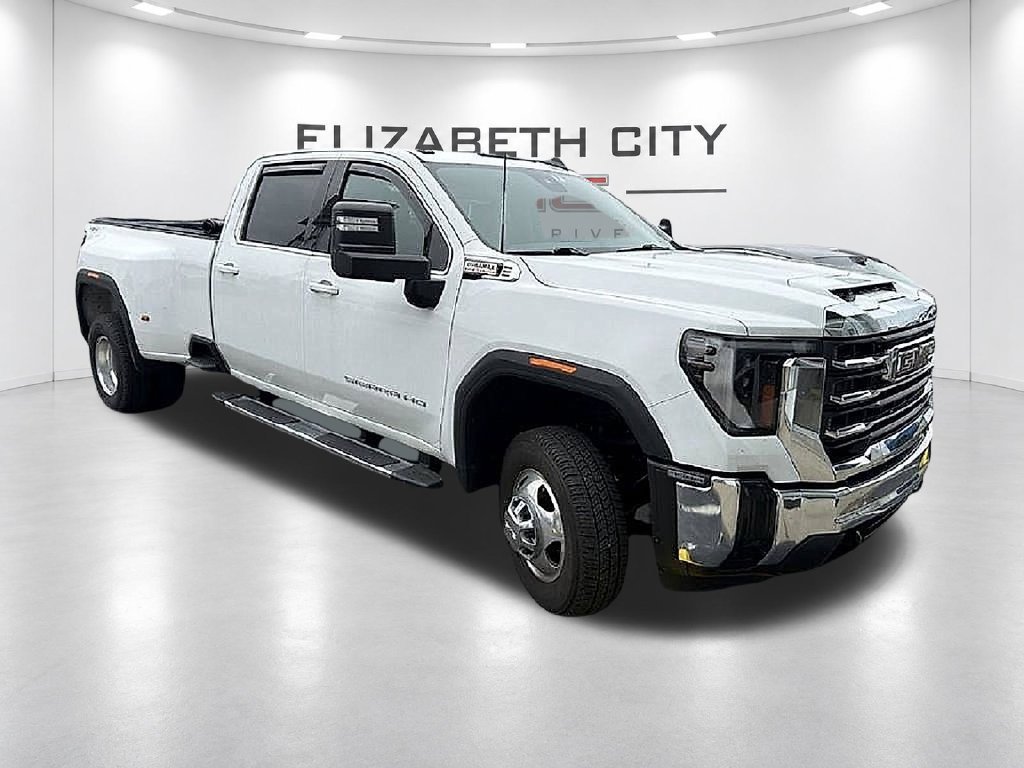 Used 2024 GMC Sierra 3500 SLE w/ SLE Convenience Package AWD/4WD image 3